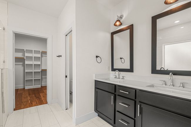 920 Muncie Ave, House other with 3 bedrooms, 4 bathrooms and null parking in Dallas TX | Image 6