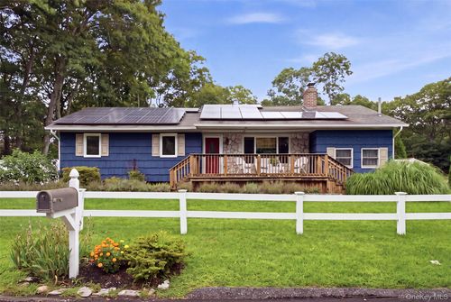 7 Tupelo Street, Brookhaven, NY, 11949 | Card Image