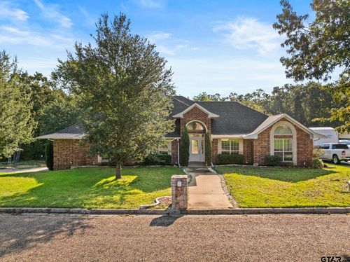 2301 S Williams Ave, Mt Pleasant, TX, 75455-6048 | Card Image