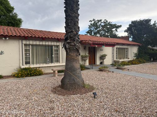 1025 N Bankerd Ave, Nogales, AZ, 85621-1302 | Card Image