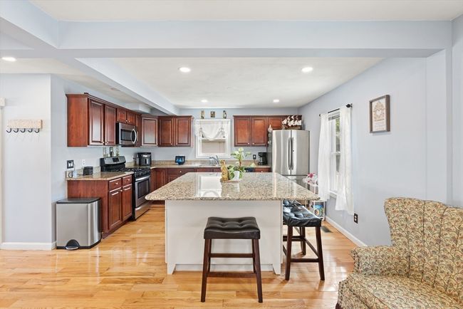 39 Doyle Ave, House other with 2 bedrooms, 2 bathrooms and 4 parking in Dracut MA | Image 6