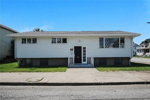 600 Indiana Ave, Monaca, PA, 15061-2120 | Card Image