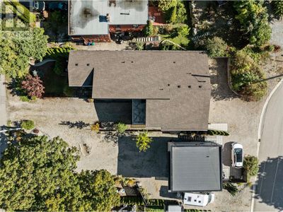 740 4 Ave Se, House other with 3 bedrooms, 3 bathrooms and 3 parking in Salmon Arm BC | Image 2