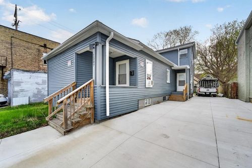 1307 Center Street, RACINE, WI, 53403 | Card Image