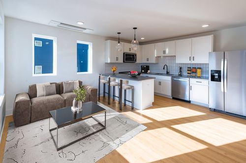 apt-8-102 Duke St, Nashville, TN, 37207-4532 | Card Image