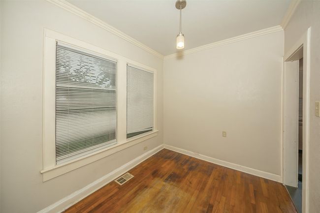 A - 902 S Oak Cliff Blvd, Home with 2 bedrooms, 1 bathrooms and null parking in Dallas TX | Image 9