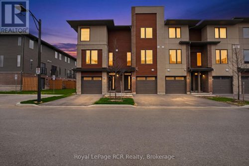 45 Winters Crescent, Collingwood, ON, L9Y5T1 | Card Image