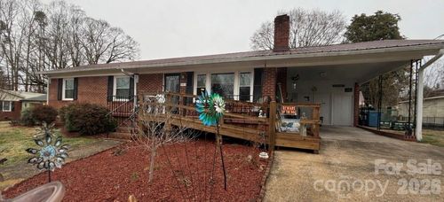 503 9th Ave Sw, Conover, NC, 28613-2920 | Card Image