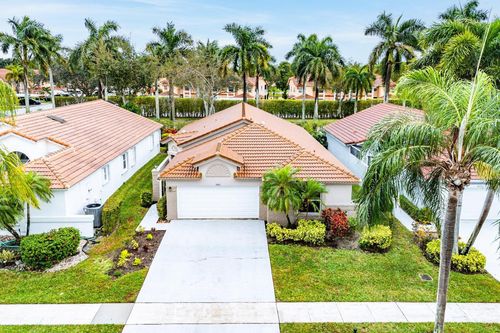 9702 Harbour Lake Cir, Boynton Beach, FL, 33437-3813 | Card Image