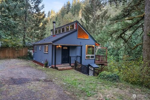 26007 Ne Lucia Falls Road, Yacolt, WA, 98675 | Card Image