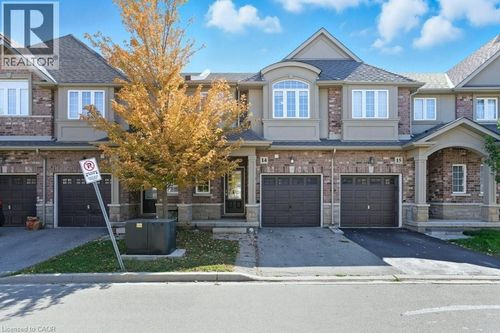 14-55 Madonna Dr, Hamilton, ON, L9B0H2 | Card Image