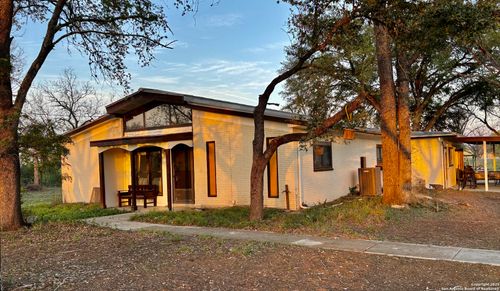 3280 Gopher Hl, China Grove, TX, 78263-5002 | Card Image