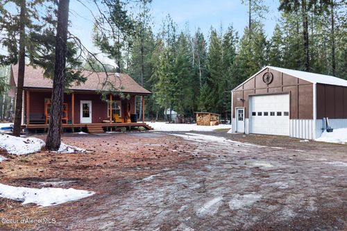 870 & 842 Samuels Rd, Sandpoint, ID, 83864-5980 | Card Image