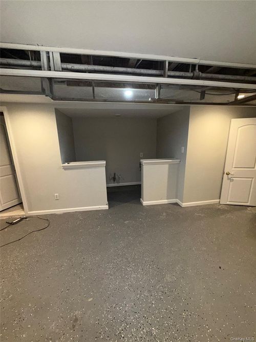 740 E 80th St, Brooklyn, NY, 11236-3514 | Card Image