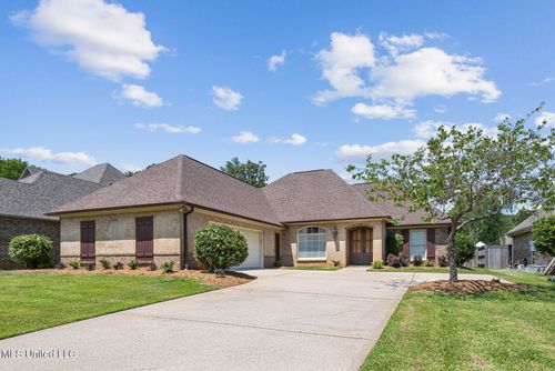 221 Penny Ln, Brandon, MS, 39042-7559 | Card Image