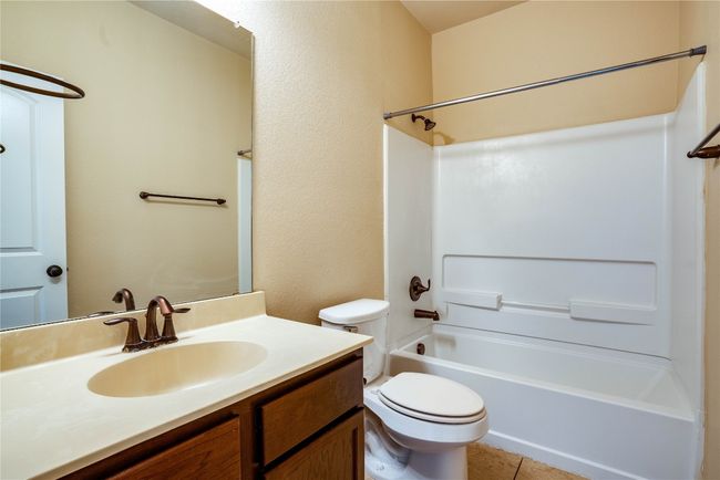 119 Creekside Villa Dr, Home with 3 bedrooms, 2 bathrooms and 2 parking in Kyle TX | Image 12