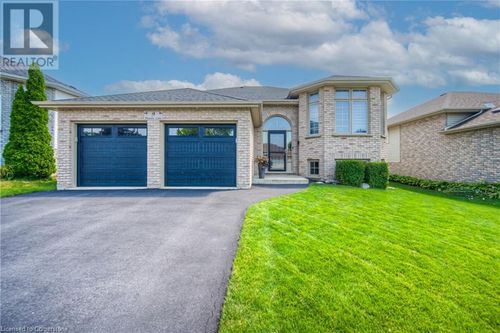 9 Dunton Lane, Paris, ON, N3L4E1 | Card Image