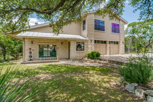 405 Lake Side, Boerne, TX, 78006 | Card Image