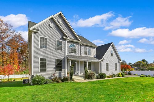 450 James Farm Rd, Stratford, CT, 06614-1087 | Card Image