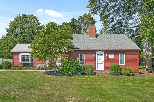 430 Essex St, Beverly, MA, 01915-1312 | Card Image