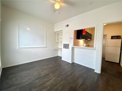 116-3000 Guadalupe St, Austin, TX, 78705-2834 | Card Image