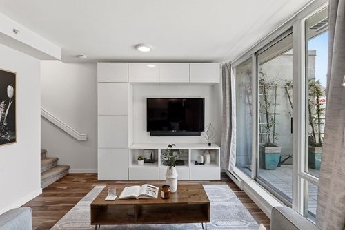 312-328 E 11th Ave, Vancouver, BC, V5T4W1 | Card Image
