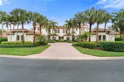 102 - 17026 Porta Vecchio Way, Condo with 3 bedrooms, 3 bathrooms and null parking in Naples FL | Image 2