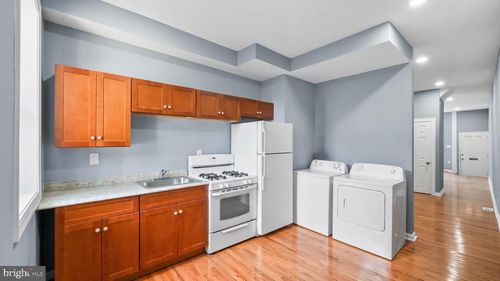 1919 Mosher St, BALTIMORE, MD, 21217-1047 | Card Image