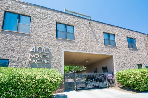 219-400 N Racine Ave, Chicago, IL, 60642-6096 | Card Image