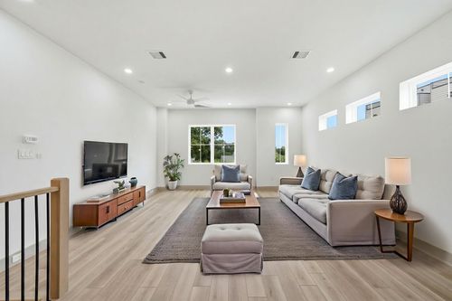 1116 Weiss St, Houston, TX, 77009 | Card Image