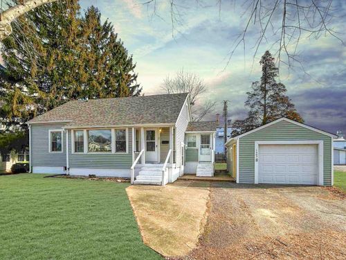 1405 Charles St, Huntington, IN, 46750-3836 | Card Image