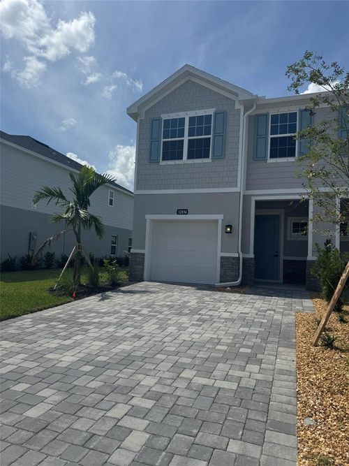 12454 Amber Creek Circle, LAKEWOOD RANCH, FL, 34211 | Card Image