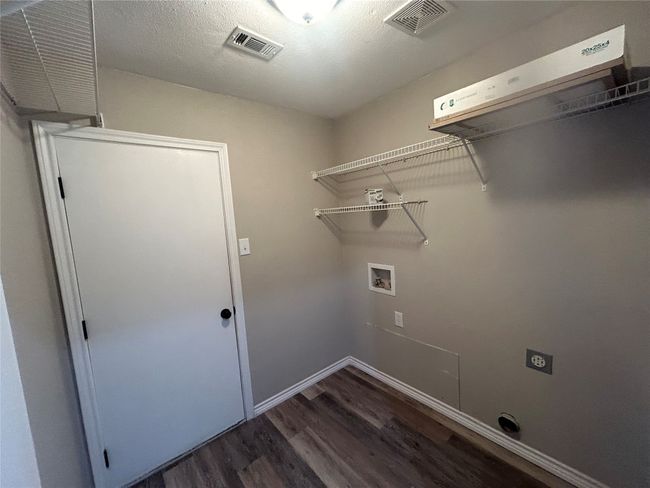 1712 Creekside Ave, House other with 4 bedrooms, 2 bathrooms and null parking in Sherman TX | Image 18