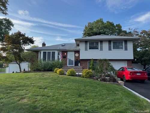 1 George Ct, Melville, NY, 11747-1321 | Card Image