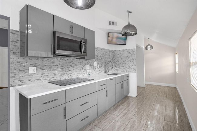 Kitchen | Image 22