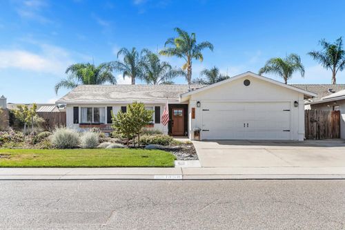 1458 Harvest Drive, Ripon, CA, 95366 | Card Image