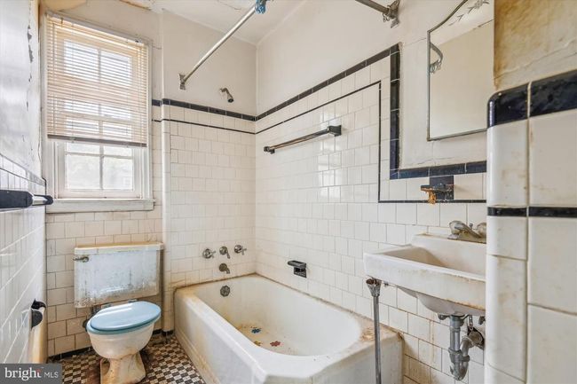 2204 Sulgrave Ave, House other with 3 bedrooms, 3 bathrooms and null parking in BALTIMORE MD | Image 19