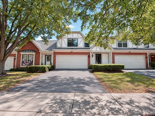 4587 Olmstead Dr, Hoffman Estates, IL, 60192-1181 | Card Image
