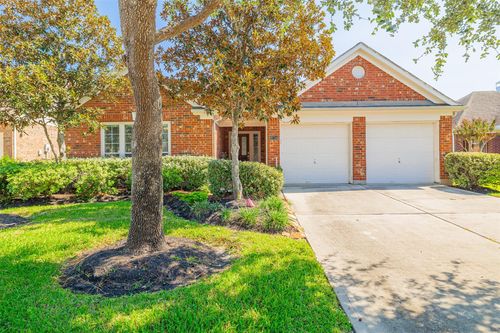 8714 Ridgebury Cir, Houston, TX, 77095-4807 | Card Image
