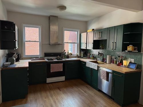 1-133 Columbia St, Brookline, MA, 02446-2442 | Card Image