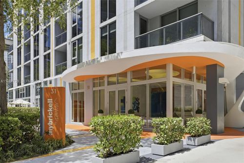 2504-31 Se 6th St, Miami, FL, 33131-3098 | Card Image