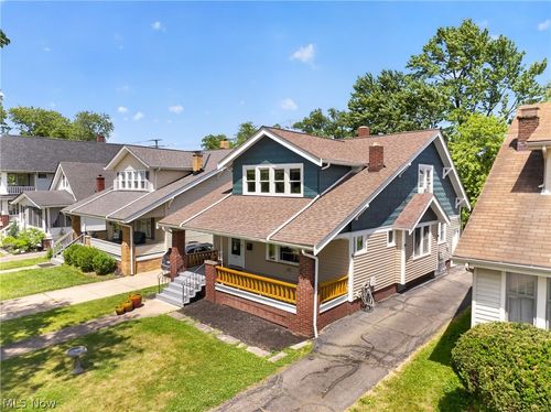 2223 Carabel Avenue, Lakewood, OH, 44107 | Card Image