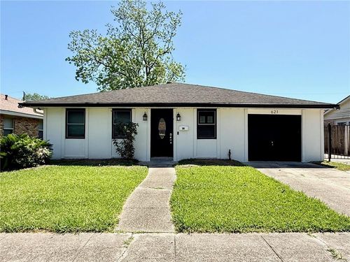 621 Fairlawn Dr, Terrytown, LA, 70056-4018 | Card Image
