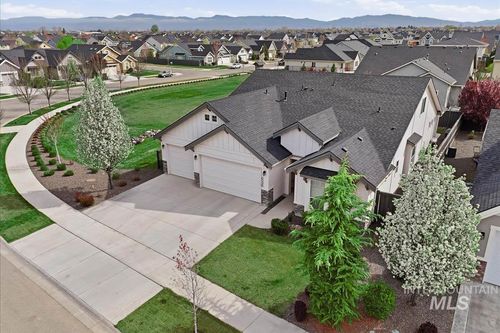 6098 S Palatino Way, Meridian, ID, 83642-5270 | Card Image