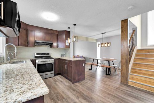 44 Strathclair Rise Sw, Calgary, AB, T3H1G4 | Card Image