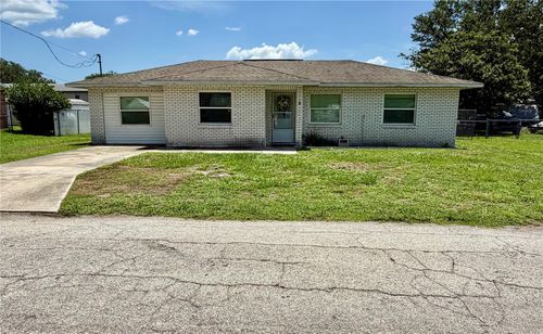 8 N Hendry Ave, Fort Meade, FL, 33841-3151 | Card Image