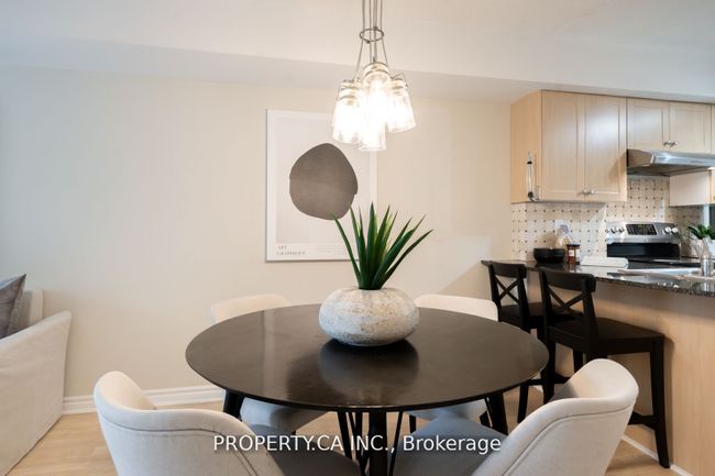 305 - 801 Bay St, Condo with 1 bedrooms, 2 bathrooms and 1 parking in Toronto ON | Image 7