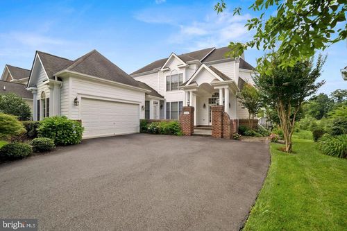 8238 Snead Loop, GAINESVILLE, VA, 20155-3233 | Card Image