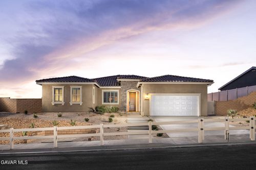 4040 Saddle Dr, Palmdale, CA, 93551-5672 | Card Image