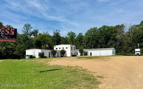 3906 I-55 South Frontage Road, Jackson, MS, 39212 | Card Image